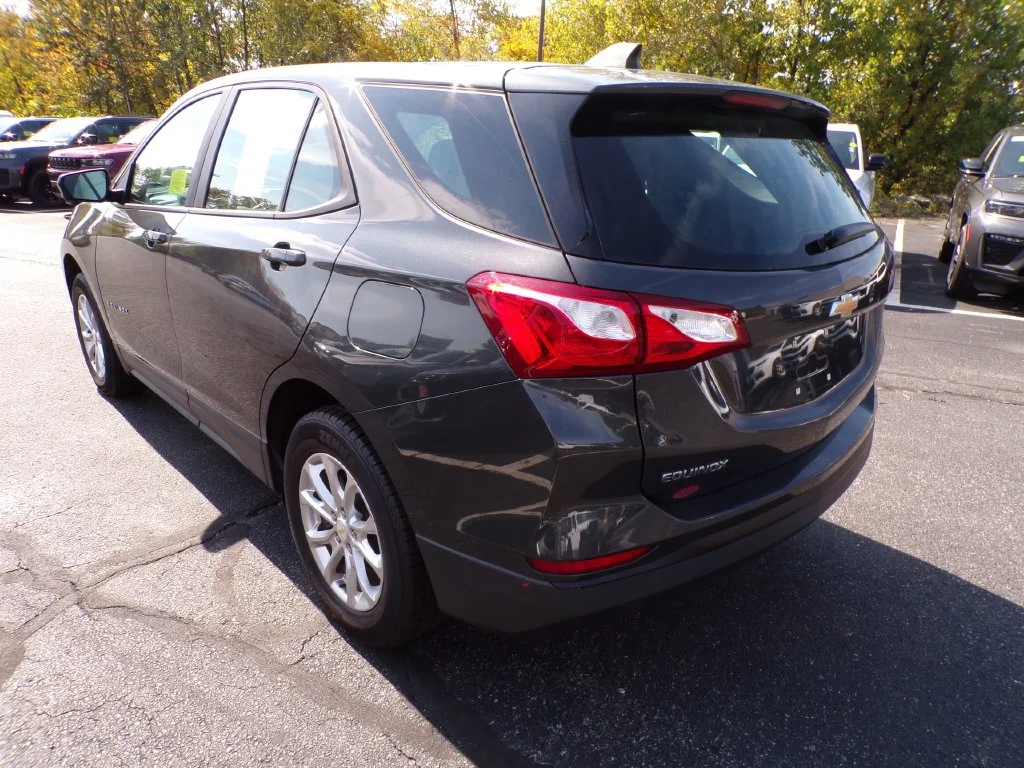 Used 2021 Gray Chevrolet LS image 12
