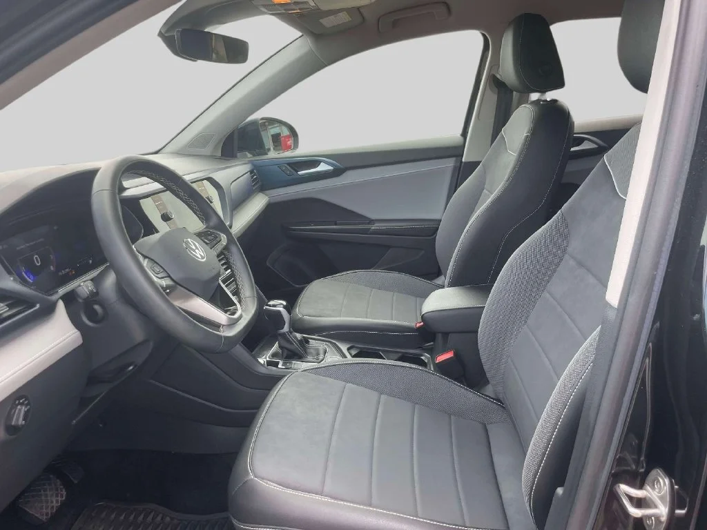 Used 2024  Volkswagen 1.5T SE image 15