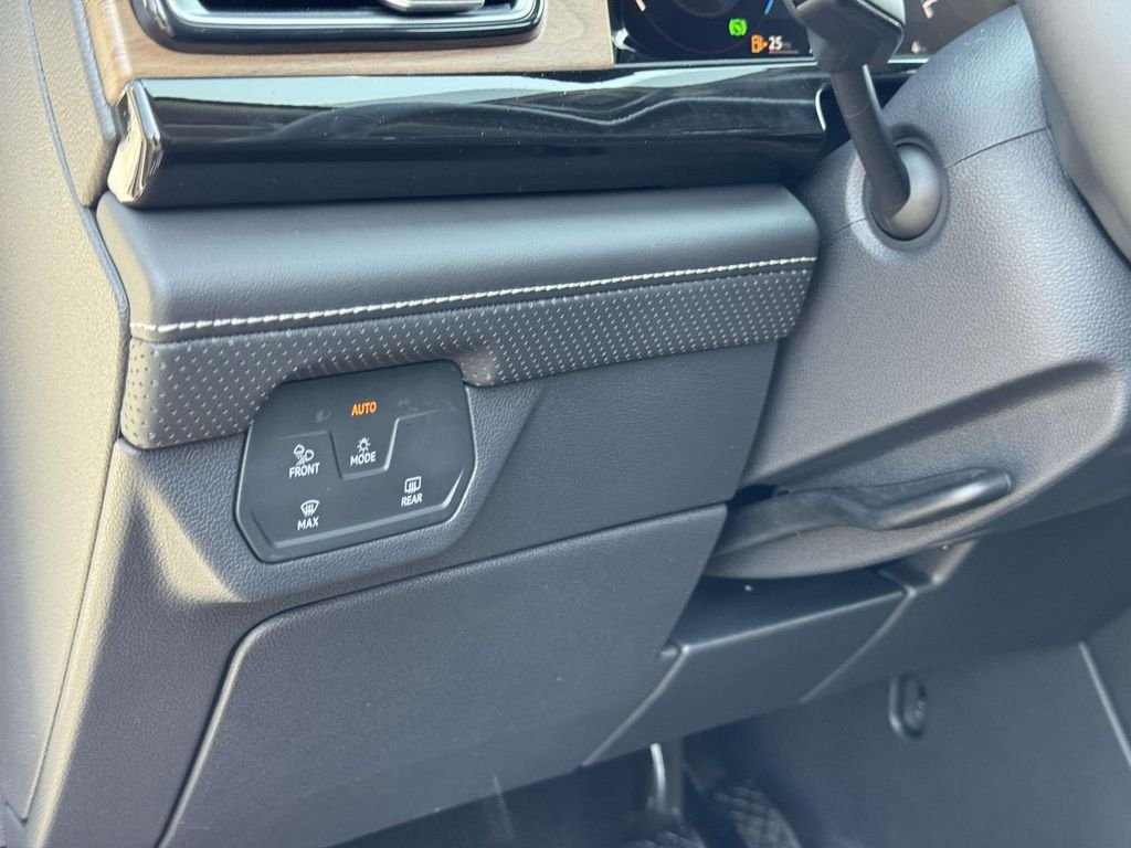 2026 Volkswagen Atlas SE w/Tech - Photo 28