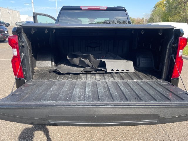 Certified Used 2022 BLACK Chevrolet RST image 22