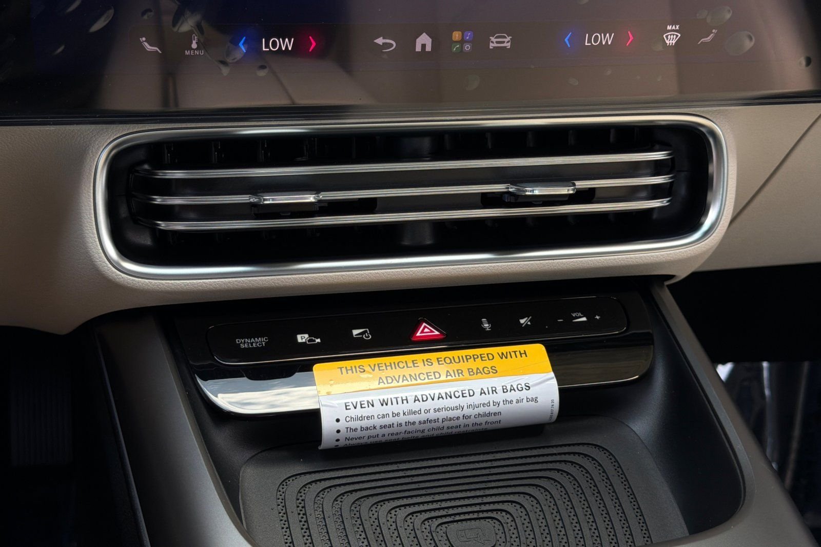 New 2027 Polar White Mercedes-Benz CLA 350 image 20