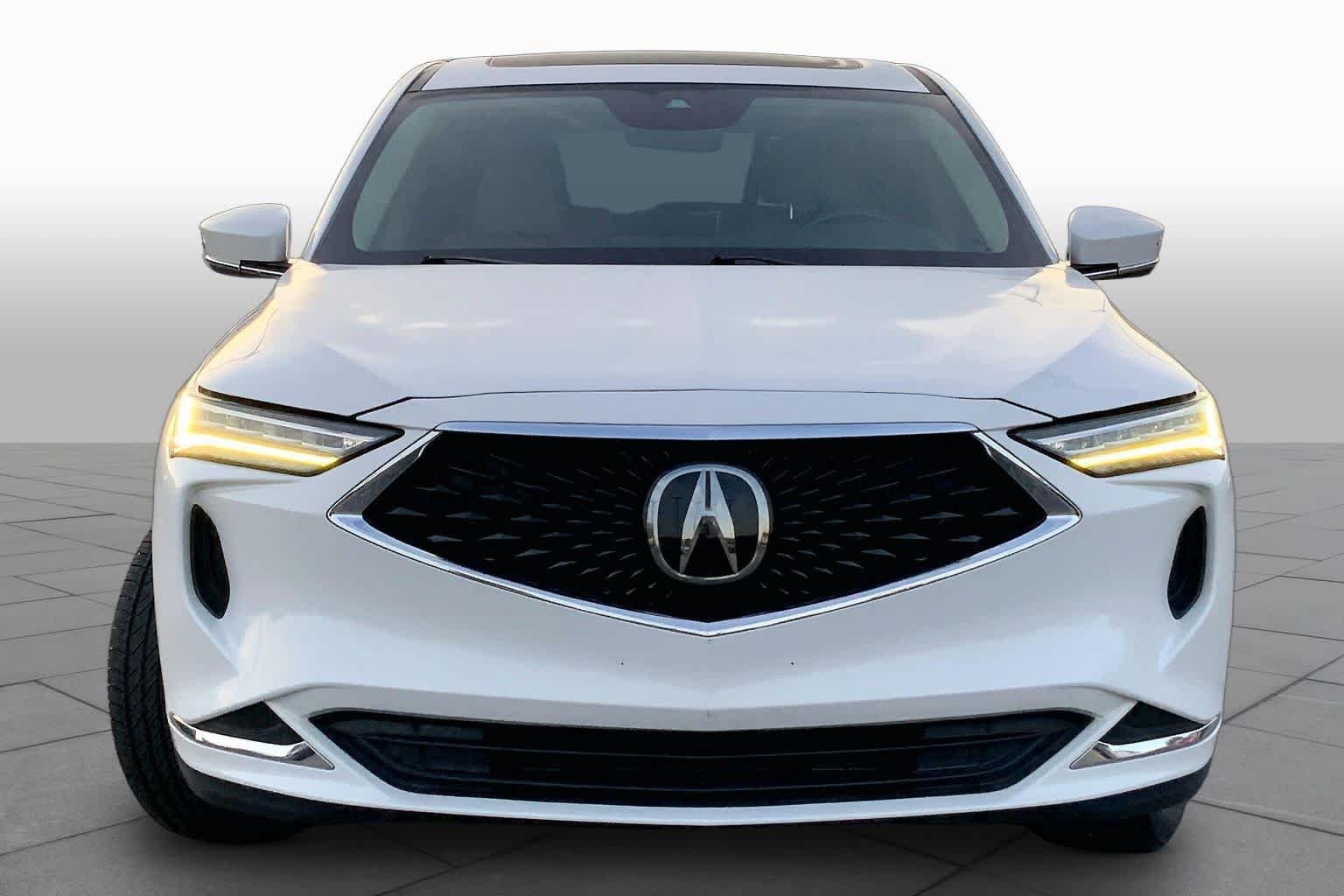 Used 2022 Platinum White Pearl Acura  image 4