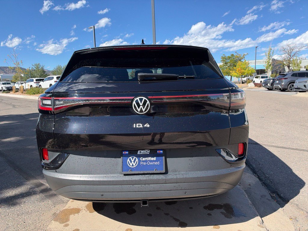 Certified Used 2023 Deep Black Pearl Volkswagen Pro S image 5