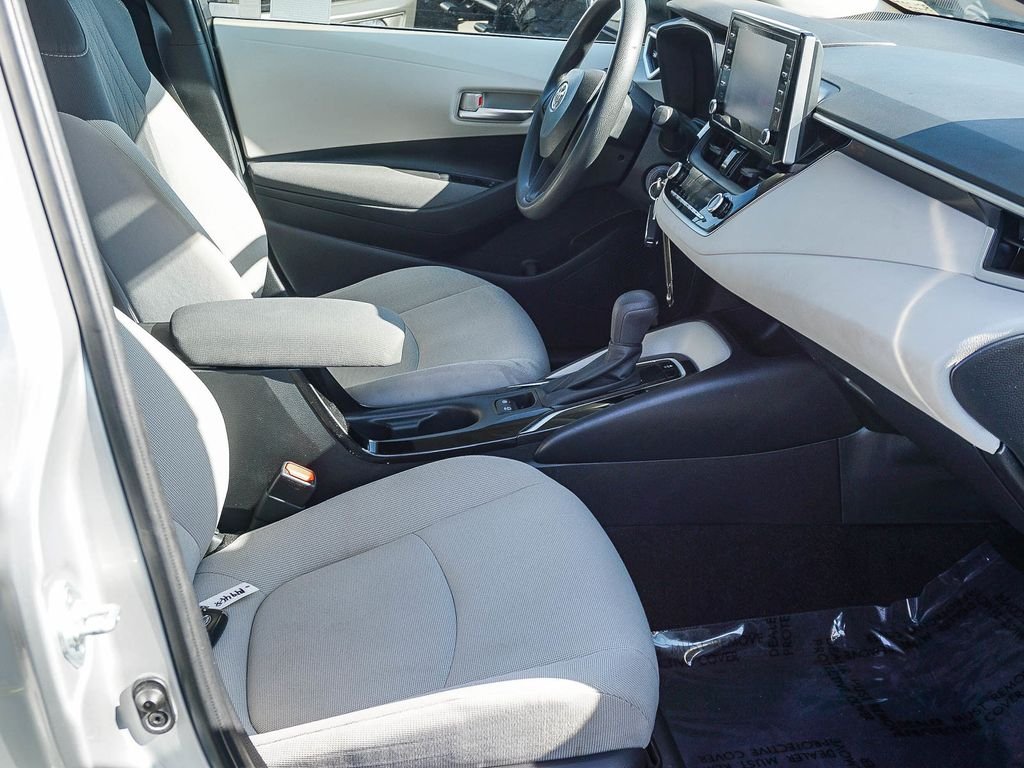 Used 2021 Silver Toyota LE image 12