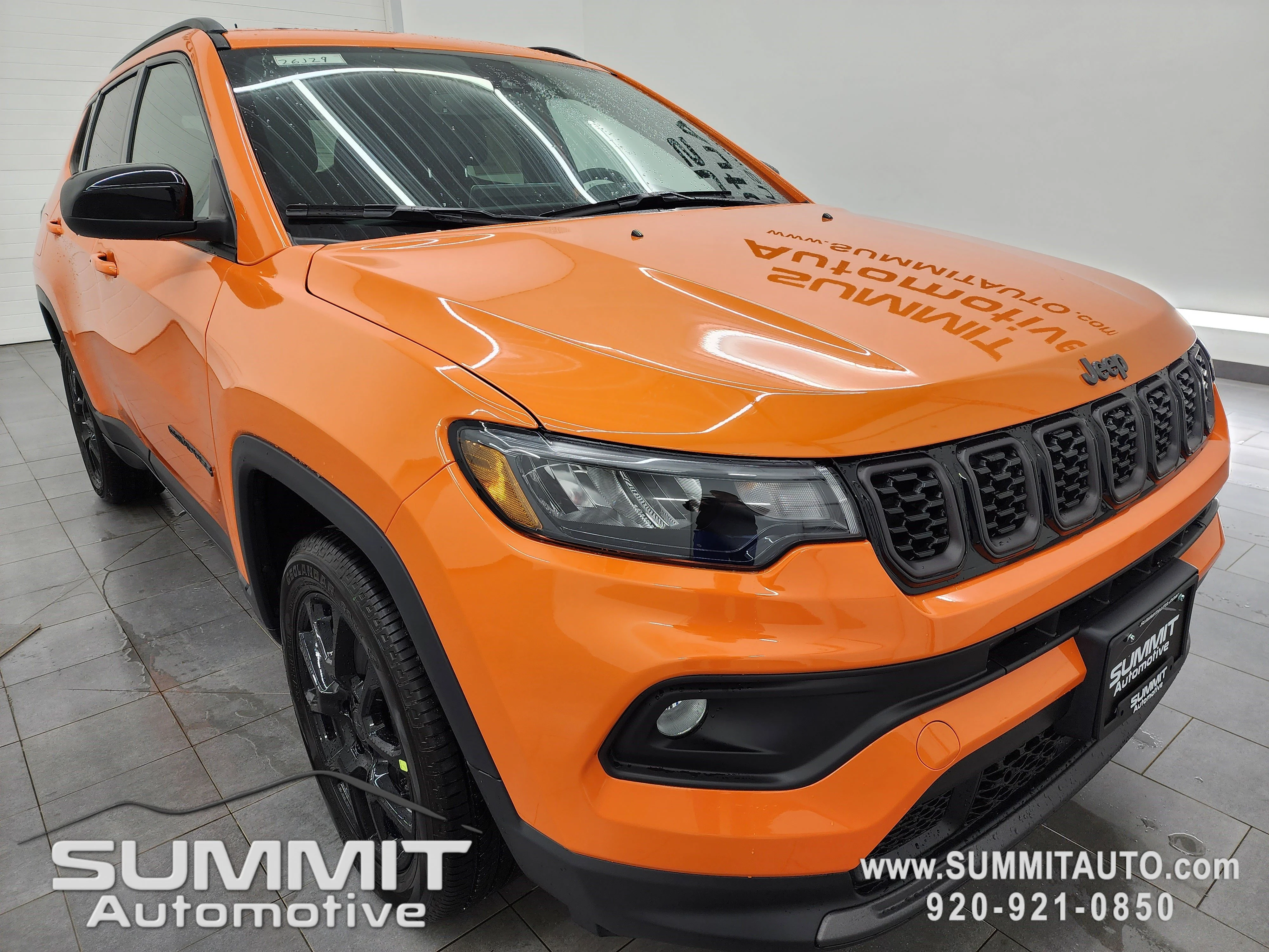 New 2026 Joose Exterior Paint Jeep Latitude image 2