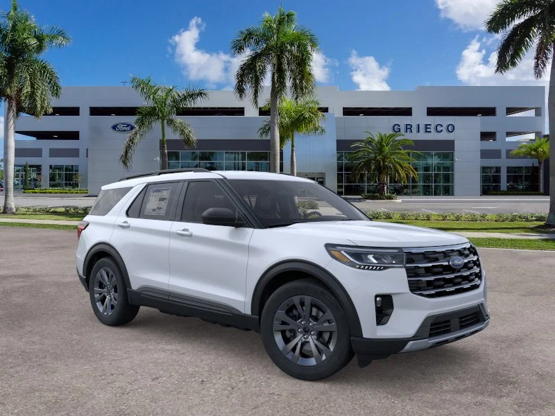 New 2026 Space White Metallic Ford Active image 30