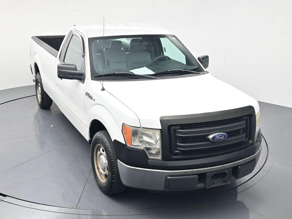 Used 2013 Oxford White Ford XL image 27