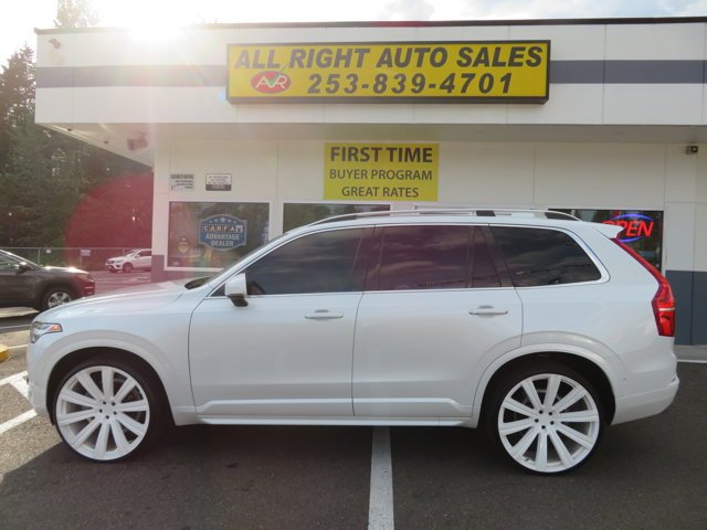 Used 2017 Volvo XC90 Momentum with VIN YV4A22PK7H1134119 for sale in Federal Way, WA