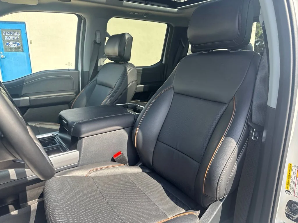 2025 Ford F-350 Super Duty Lariat - Photo 18