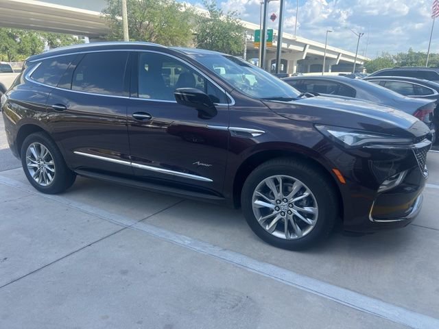 2023 Buick Enclave Avenir's photo