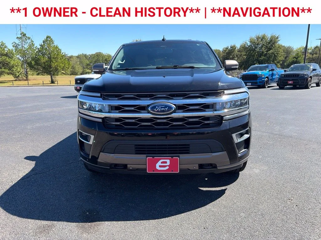 Used 2022 Agate Black Metallic Ford King Ranch image 2