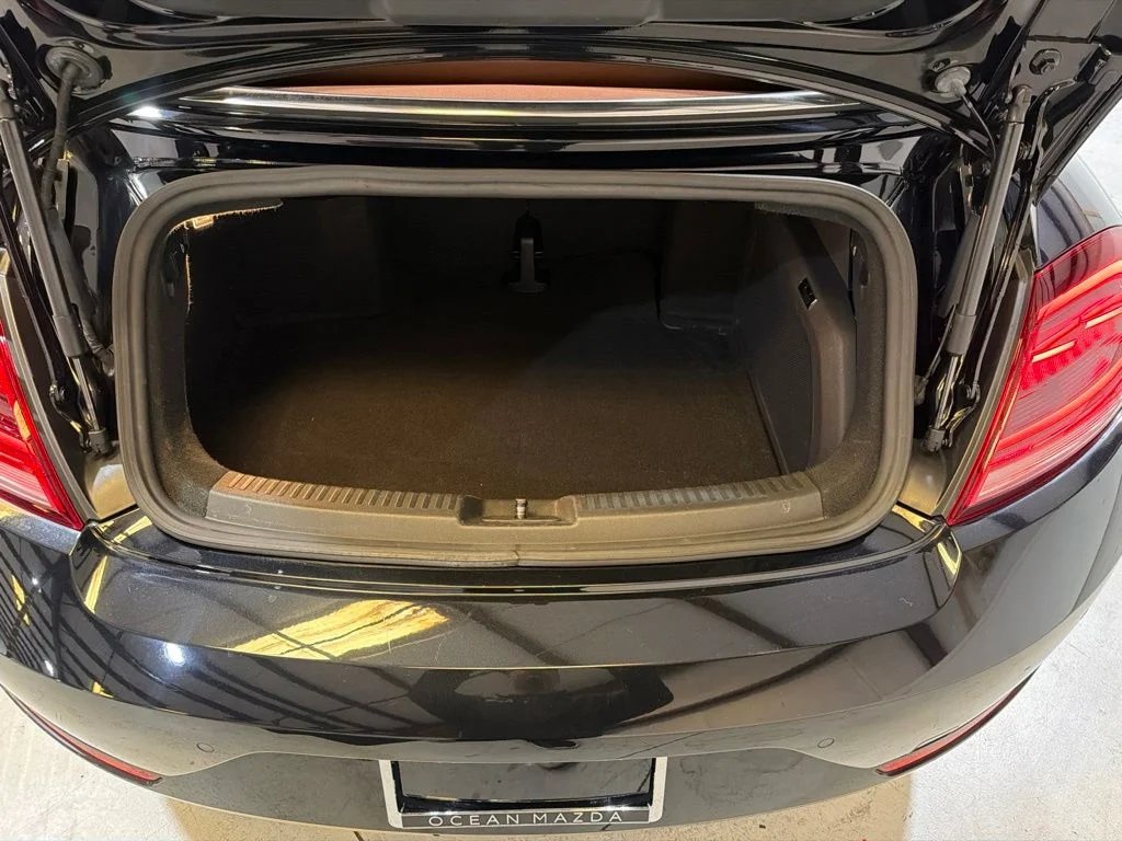 Used 2019 Black Volkswagen 2.0T Final Edition SEL image 31