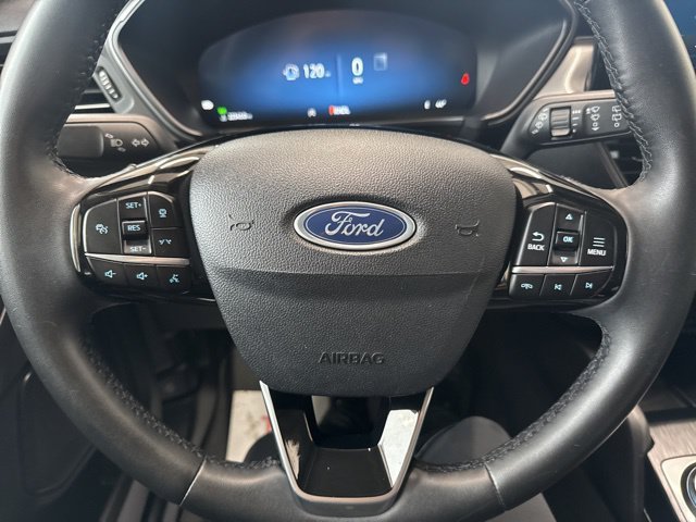 Used 2023 Cinnabar Red Metallic Ford  image 26