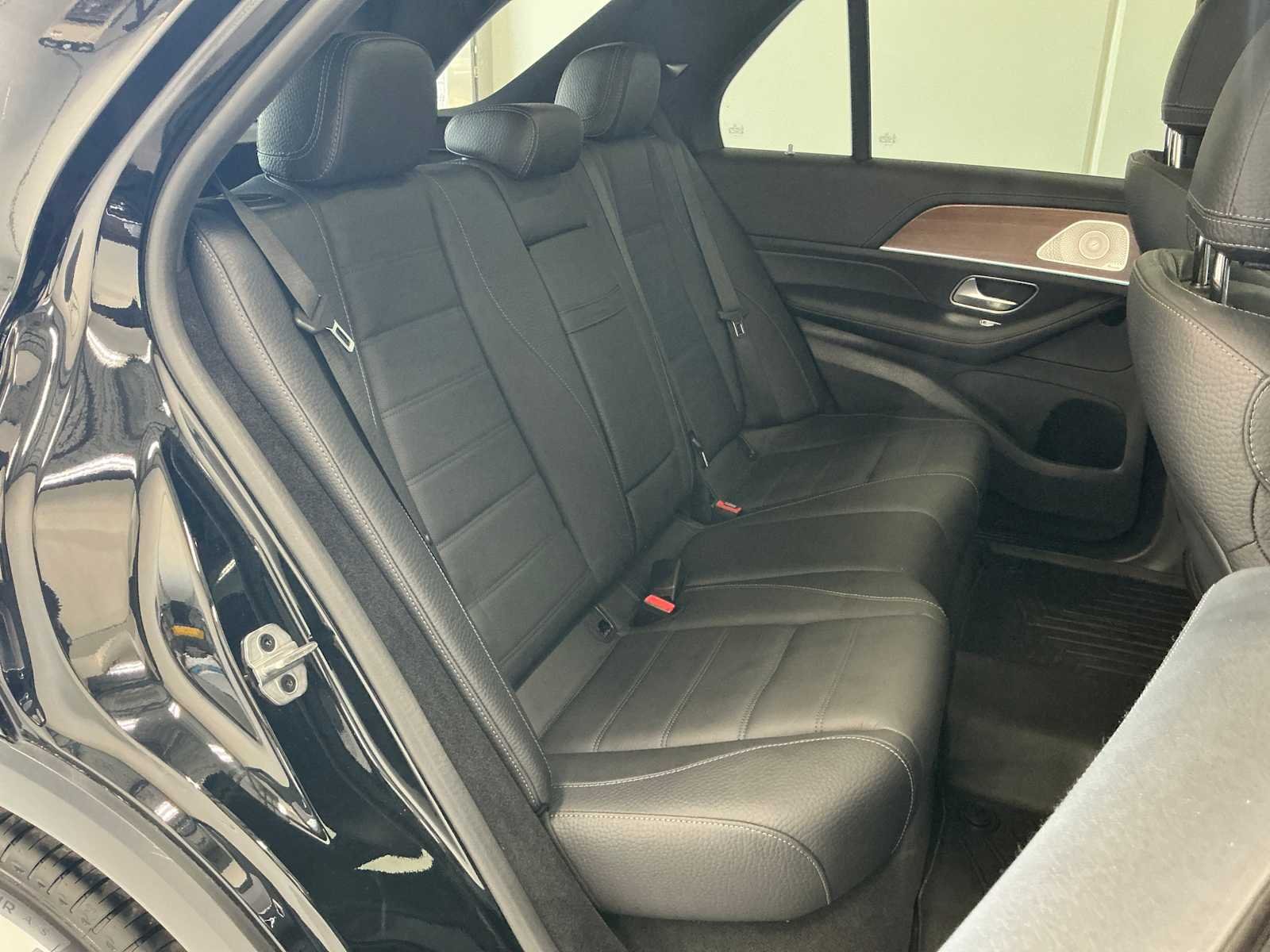 Certified Used 2022 Black Mercedes-Benz GLE 450 image 24