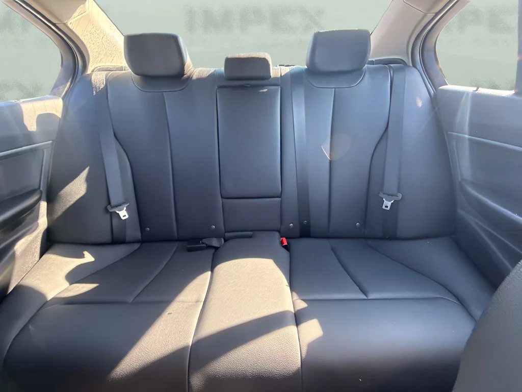 Used 2015 Silver BMW 320i image 12