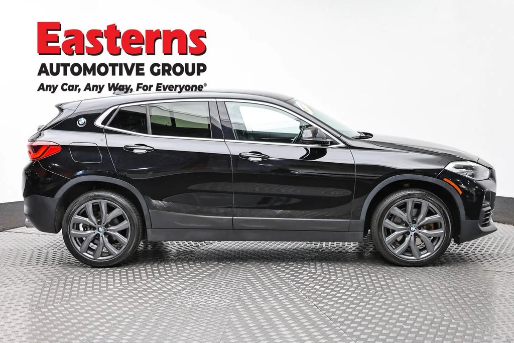 Used 2018 Black BMW xDrive28i image 4