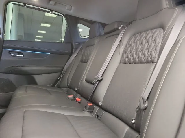 New 2026 Champagne Silver Metallic Nissan Platinum image 13