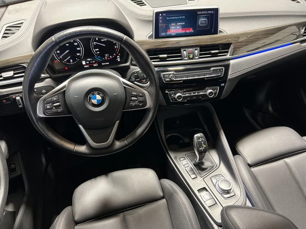 Used 2022 Black BMW xDrive28i image 12