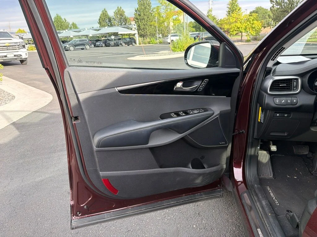 Used 2018 Sangria Kia SX image 9