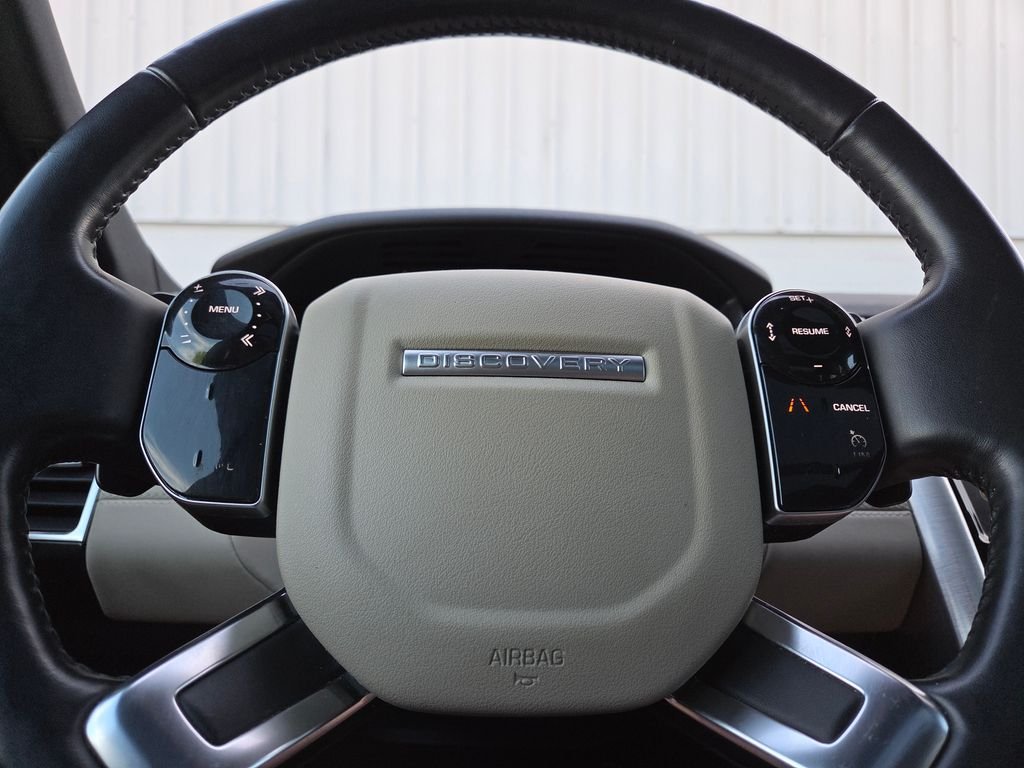 Used 2019 Black Land Rover HSE image 21