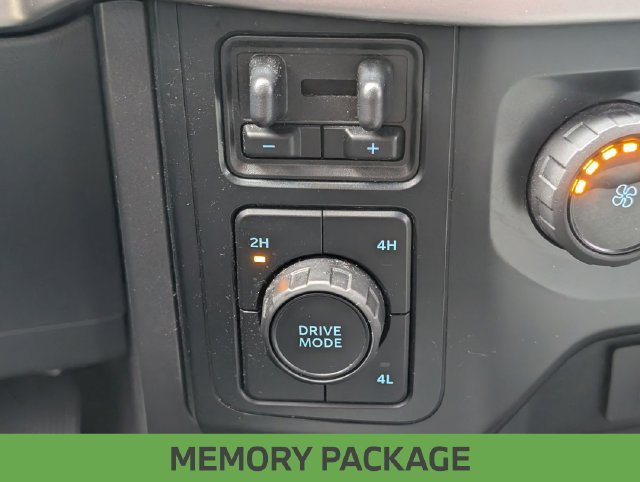 Used 2022 White Ford XLT image 19