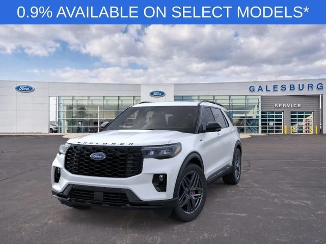 New 2026 Star White Metallic Tri-Coat Ford ST-Line image 2