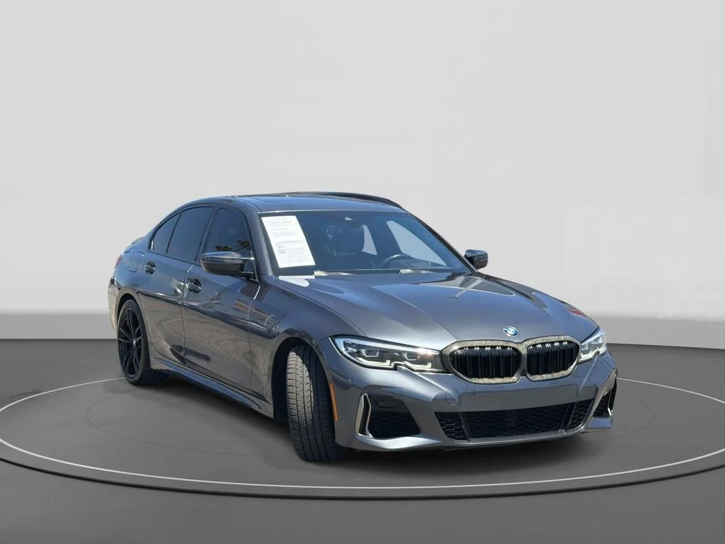 Used 2020 Mineral Grey Metallic BMW M340i image 4