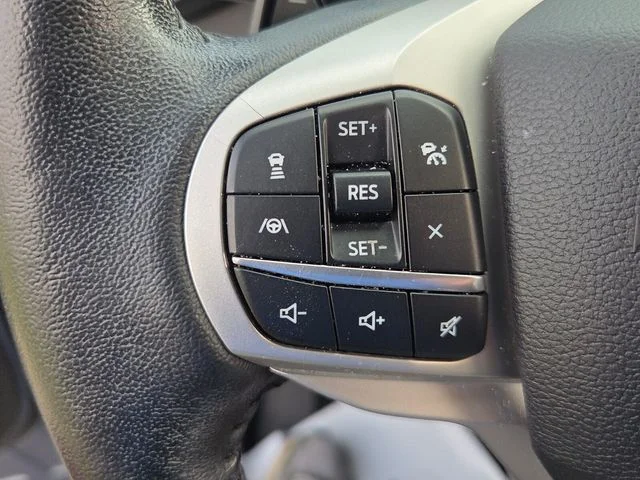 Used 2021 Blue Ford XLT image 24