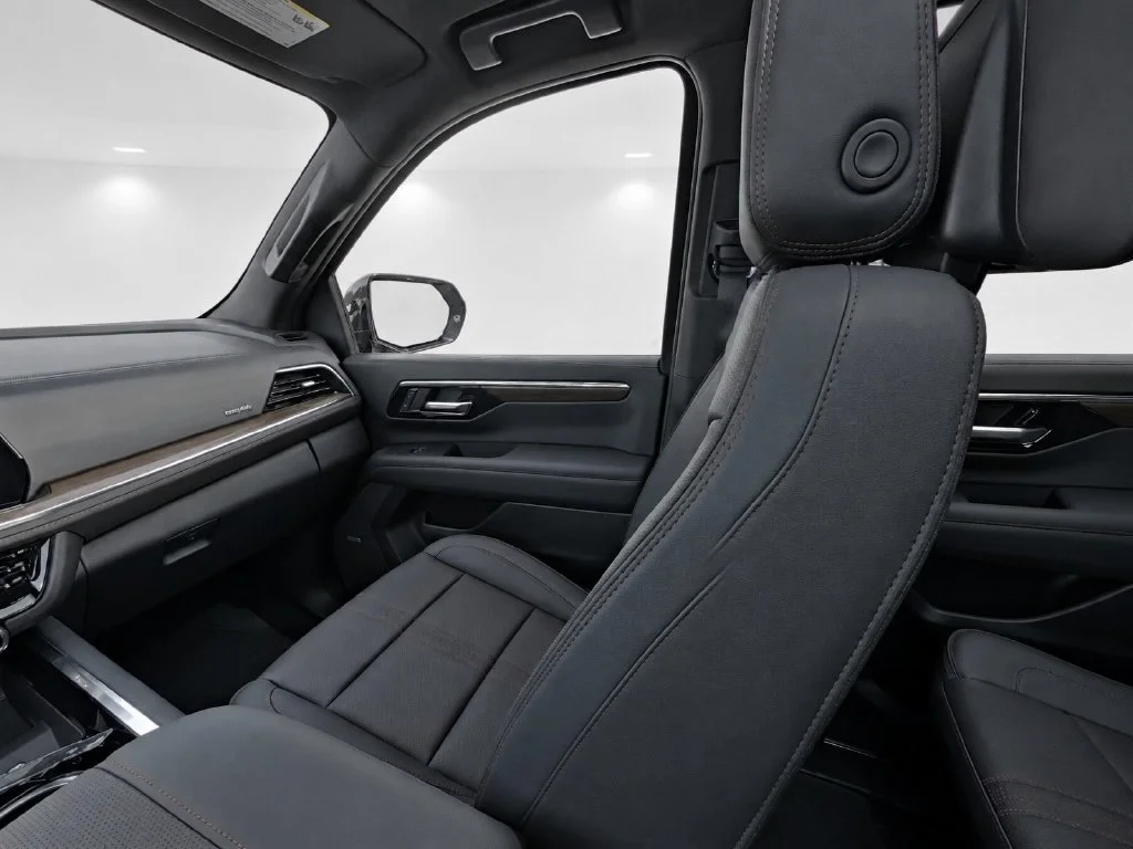 New 2027 Black Chevrolet High Country image 30