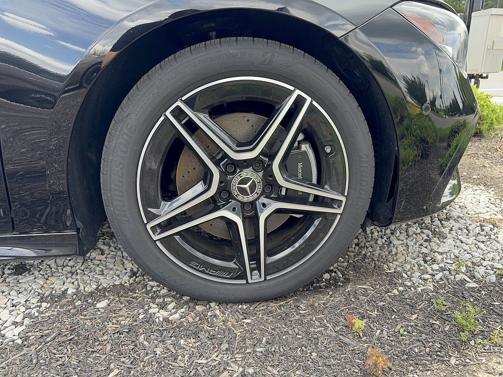 Certified Used 2025 Night Black Mercedes-Benz CLA 250 4MATIC® image 10