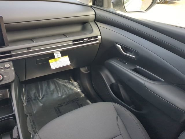 2025 Hyundai Tucson SE - Photo 42