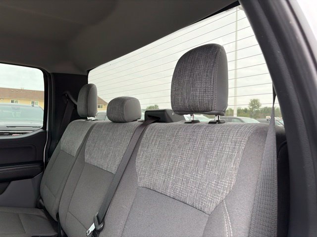 Used 2022 White Ford XL image 38