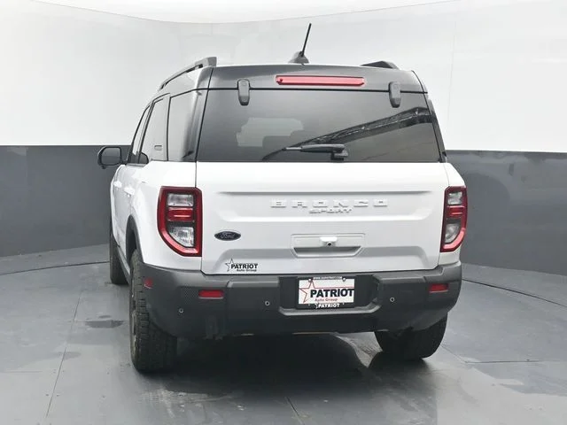 Used 2025 White Ford Outer Banks image 4