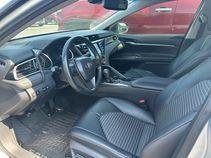 Used 2018 Celestial Silver Metallic Toyota SE image 7