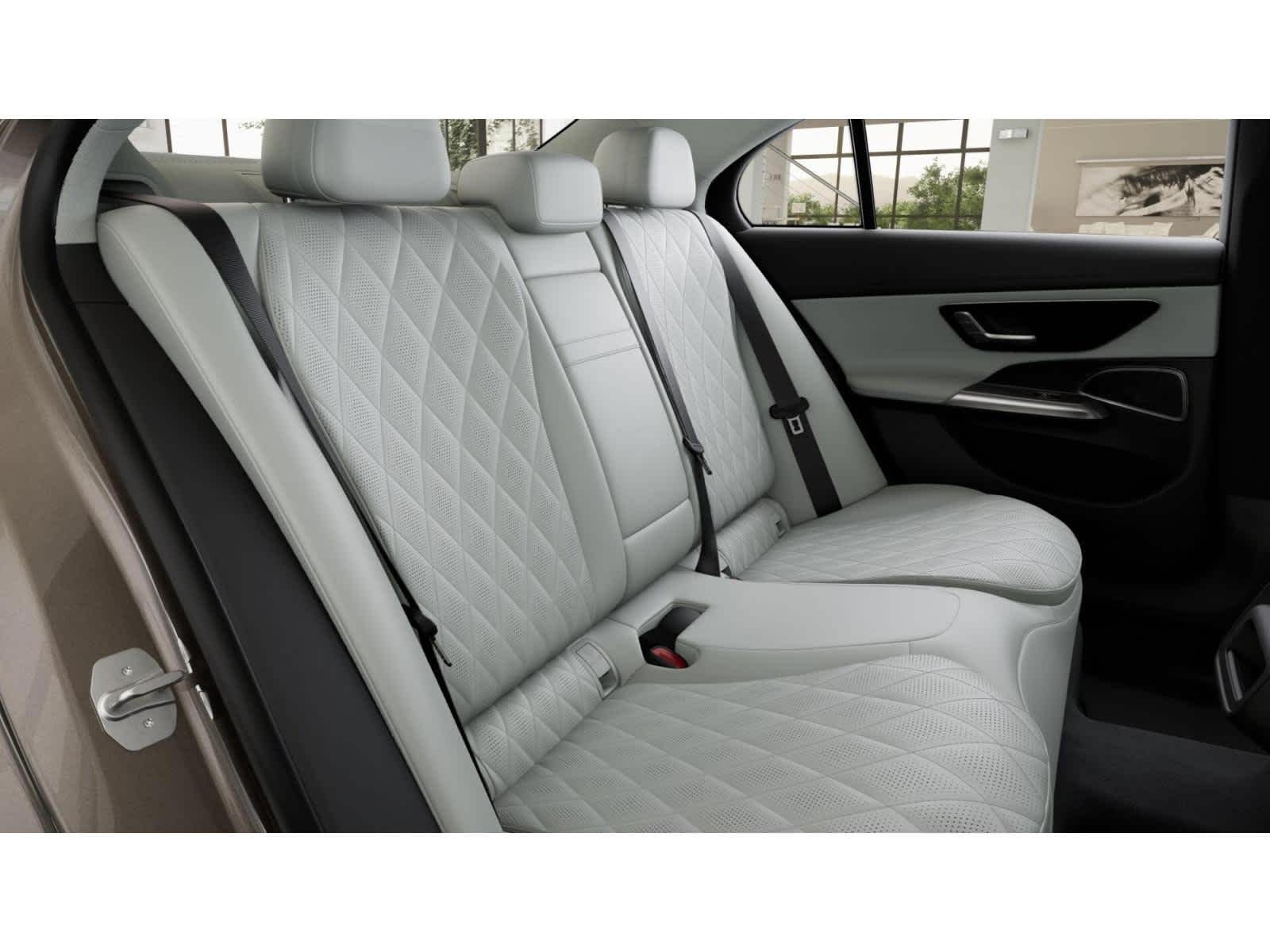 New 2027 Sonoran Brown Metallic Mercedes-Benz E 450 image 4
