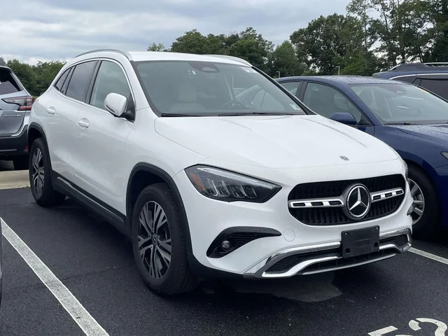 2025 Mercedes-Benz GLA 250 4MATIC®