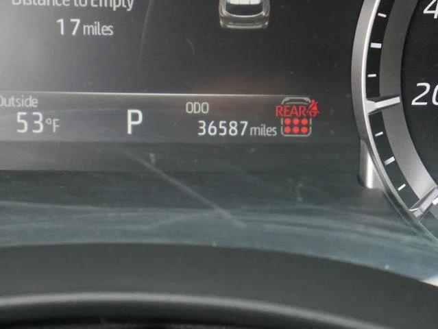 Used 2024  Toyota  image 31