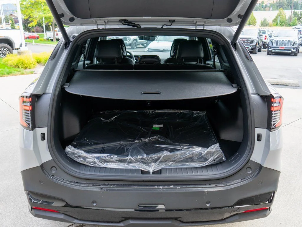 Used 2026 Gray Kia X-Line image 29