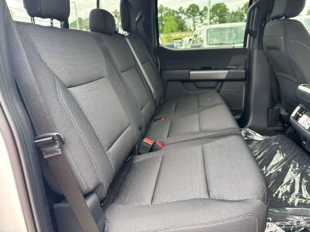 New 2026 White Ford XLT image 14