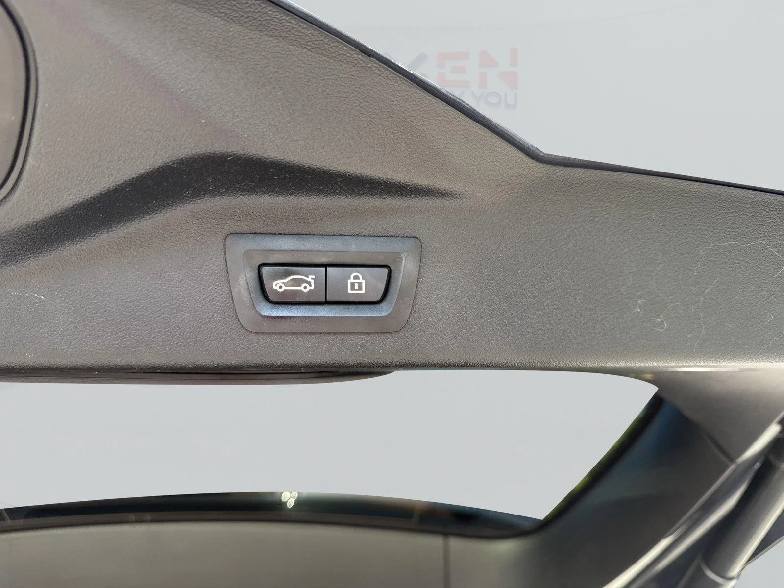 Used 2022 Arctic Grey Metallic BMW xDrive40i image 31