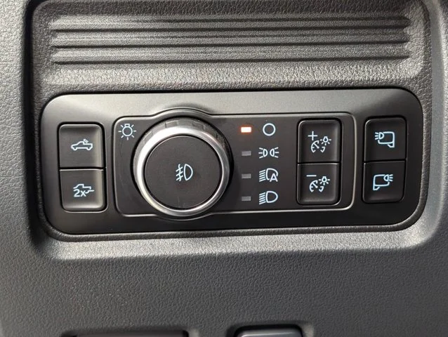 New 2026 Oxford White Ford F-250® Lariat® image 54
