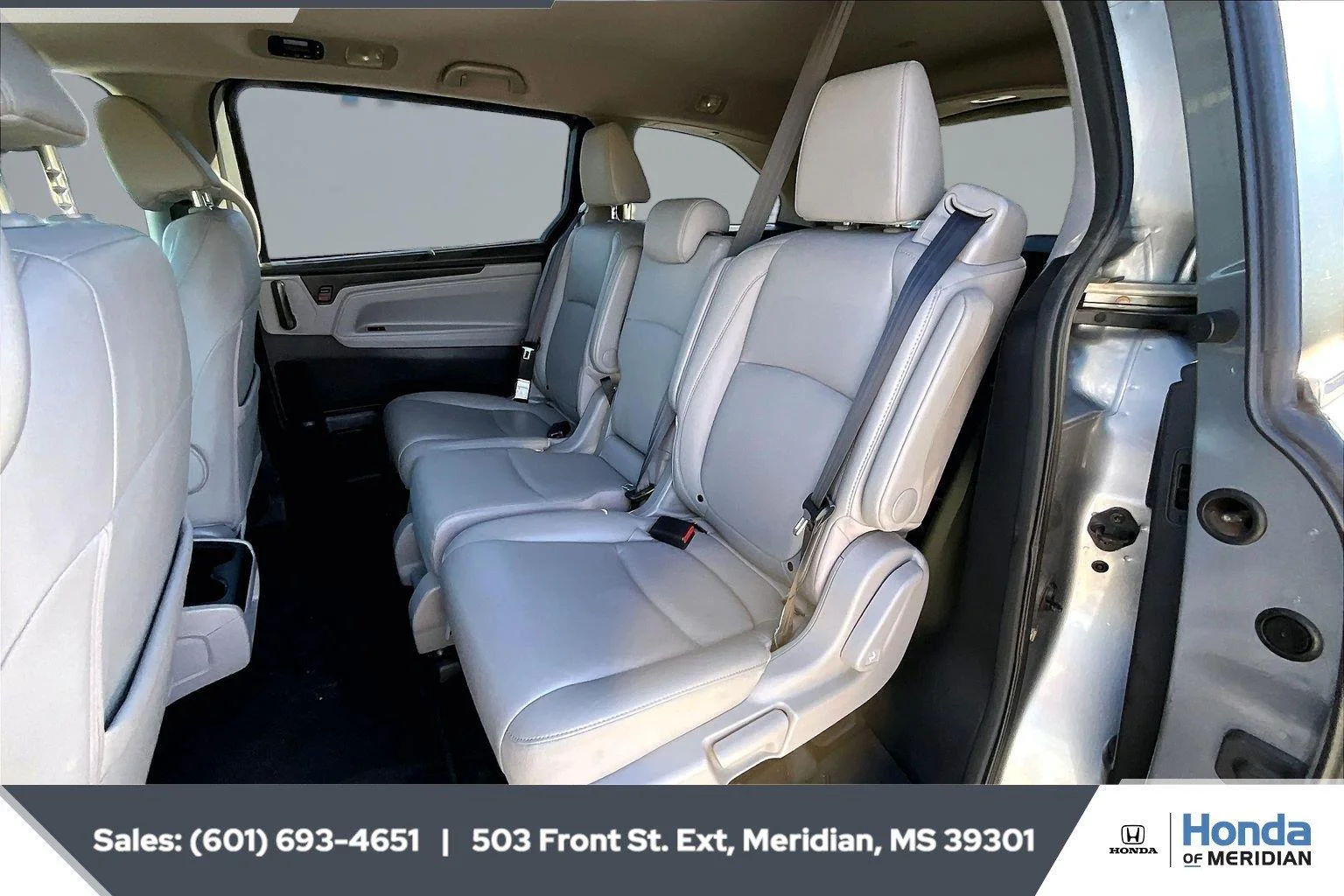 Used 2019 Lunar Silver Metallic Honda EX-L image 19