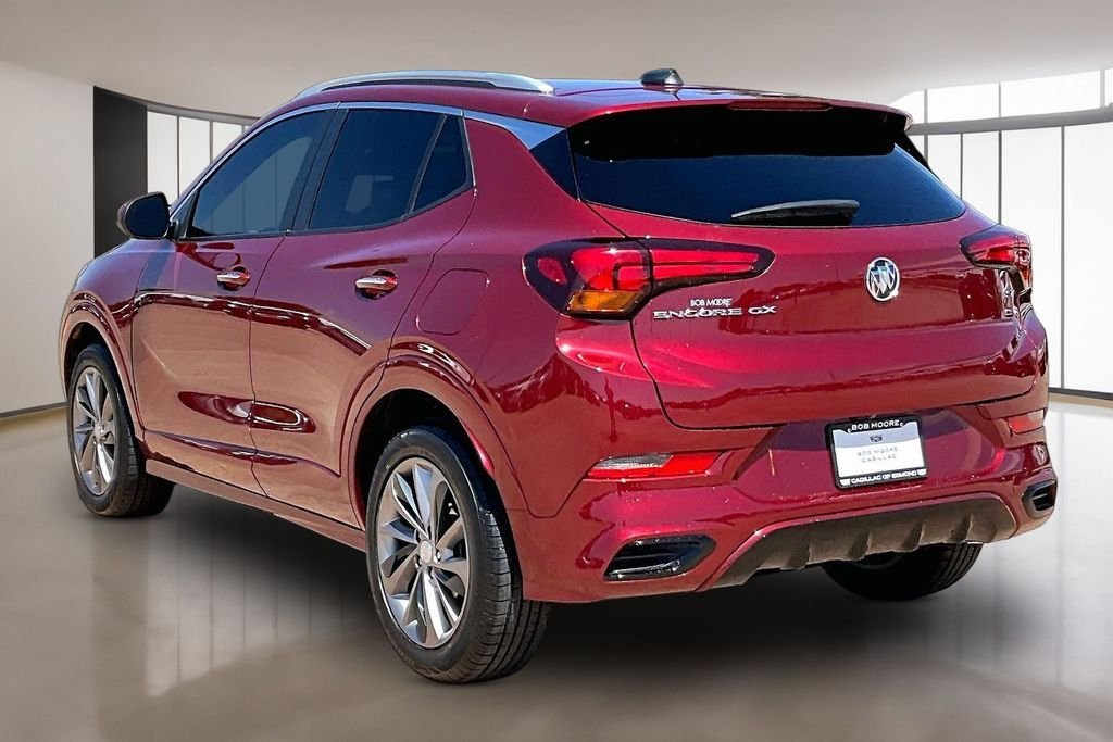 Used 2022 Red Buick Select image 12