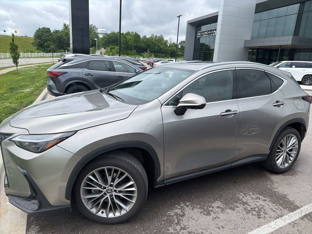 Certified Used 2025 ATOMIC SILVER Lexus 350h Premium image 4