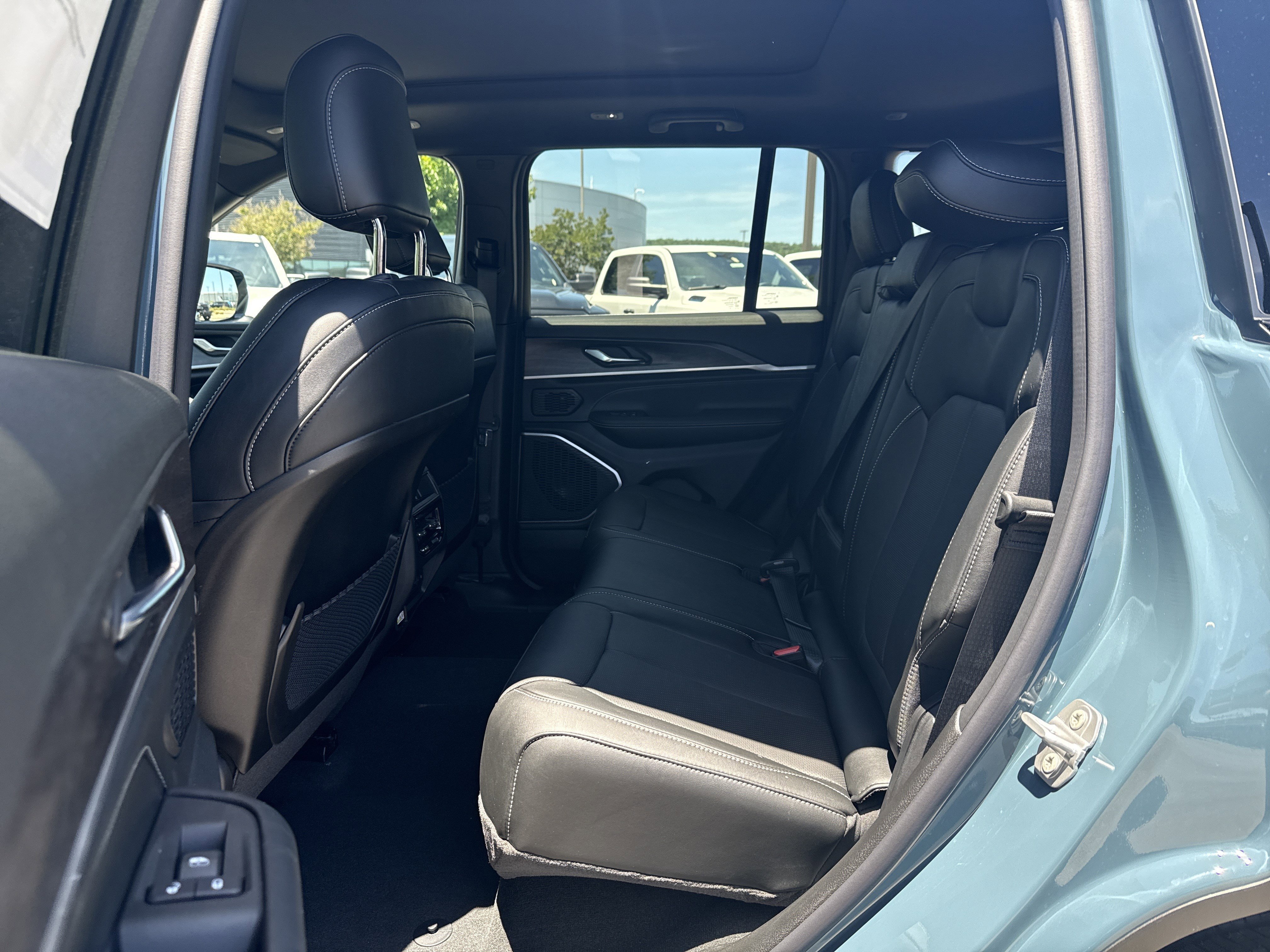 New 2026 Steel Blue Jeep Limited Reserve image 22