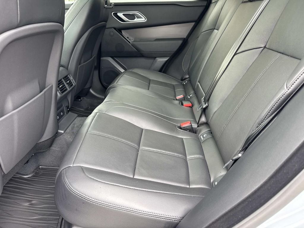 New 2026 Arroios Grey Land Rover S image 8