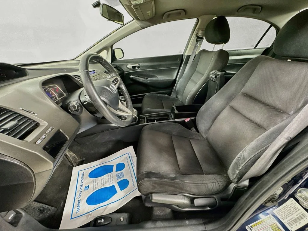 Used 2011 Blue Honda LX-S image 23
