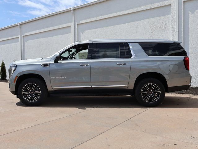 2026 GMC Yukon XL Elevation - Photo 2