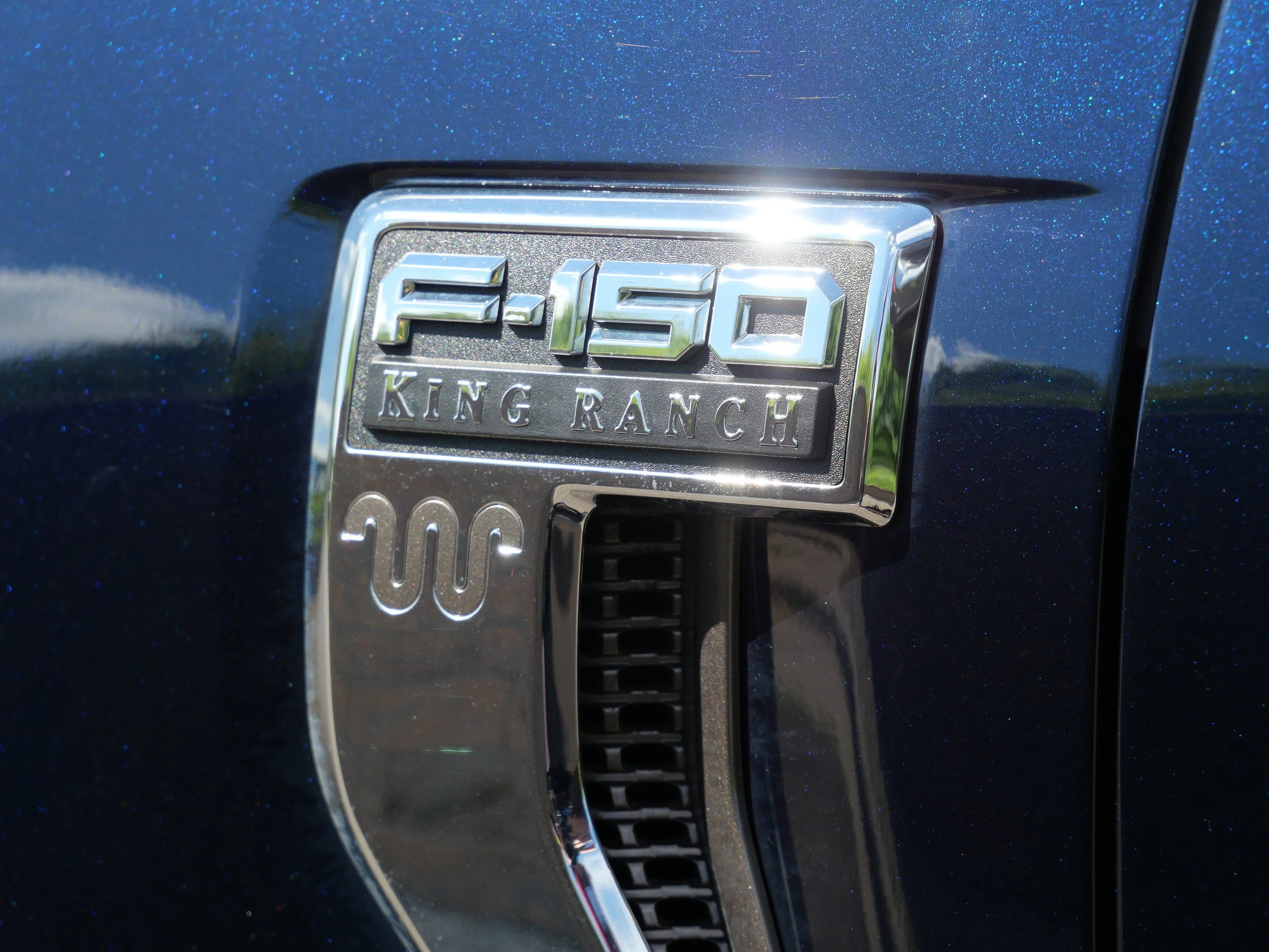 Certified Used 2023 Bluestone Ford King Ranch image 10