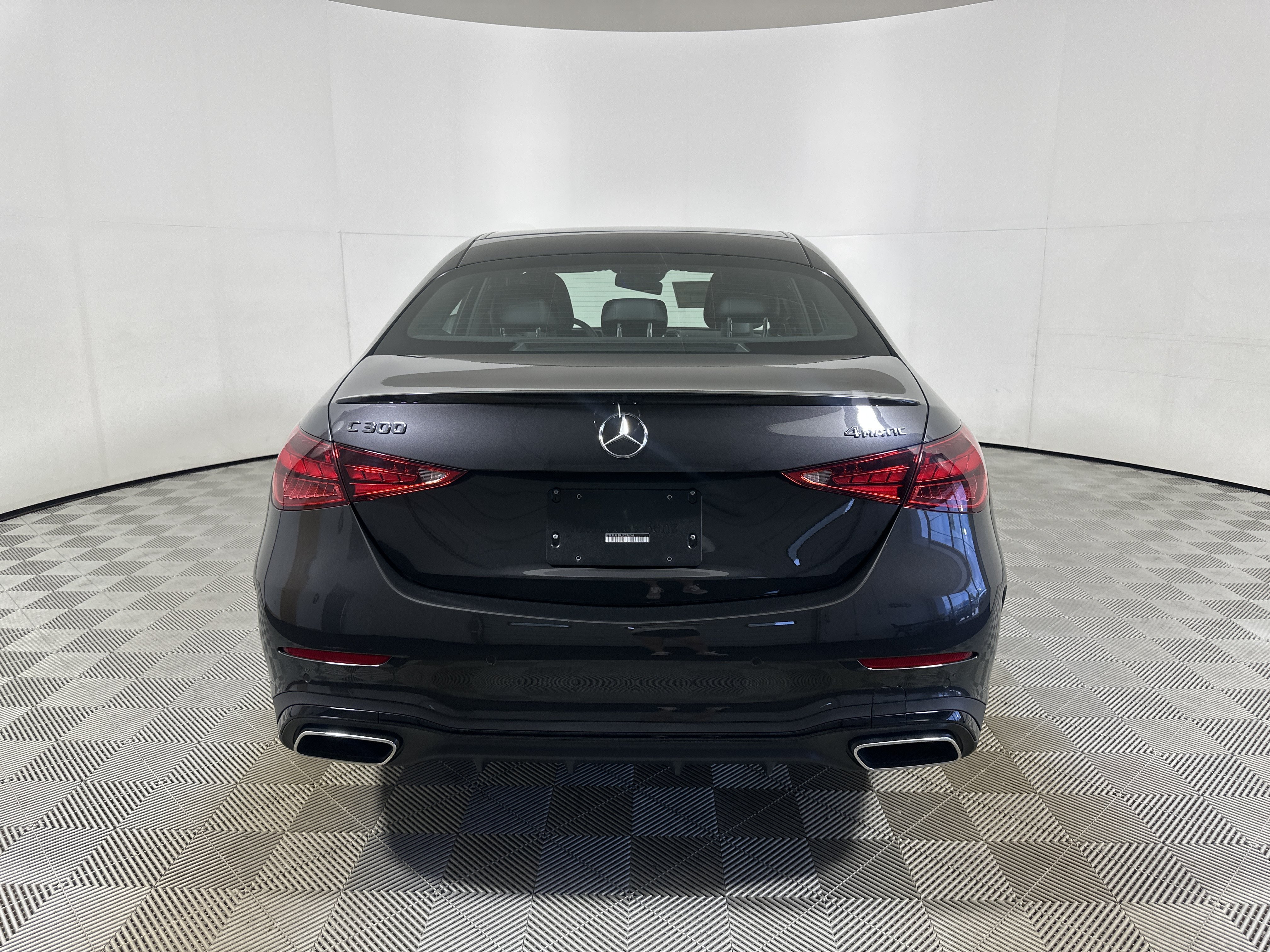 New 2026 GRAPHITE GREY METALLIC Mercedes-Benz C 300 image 6